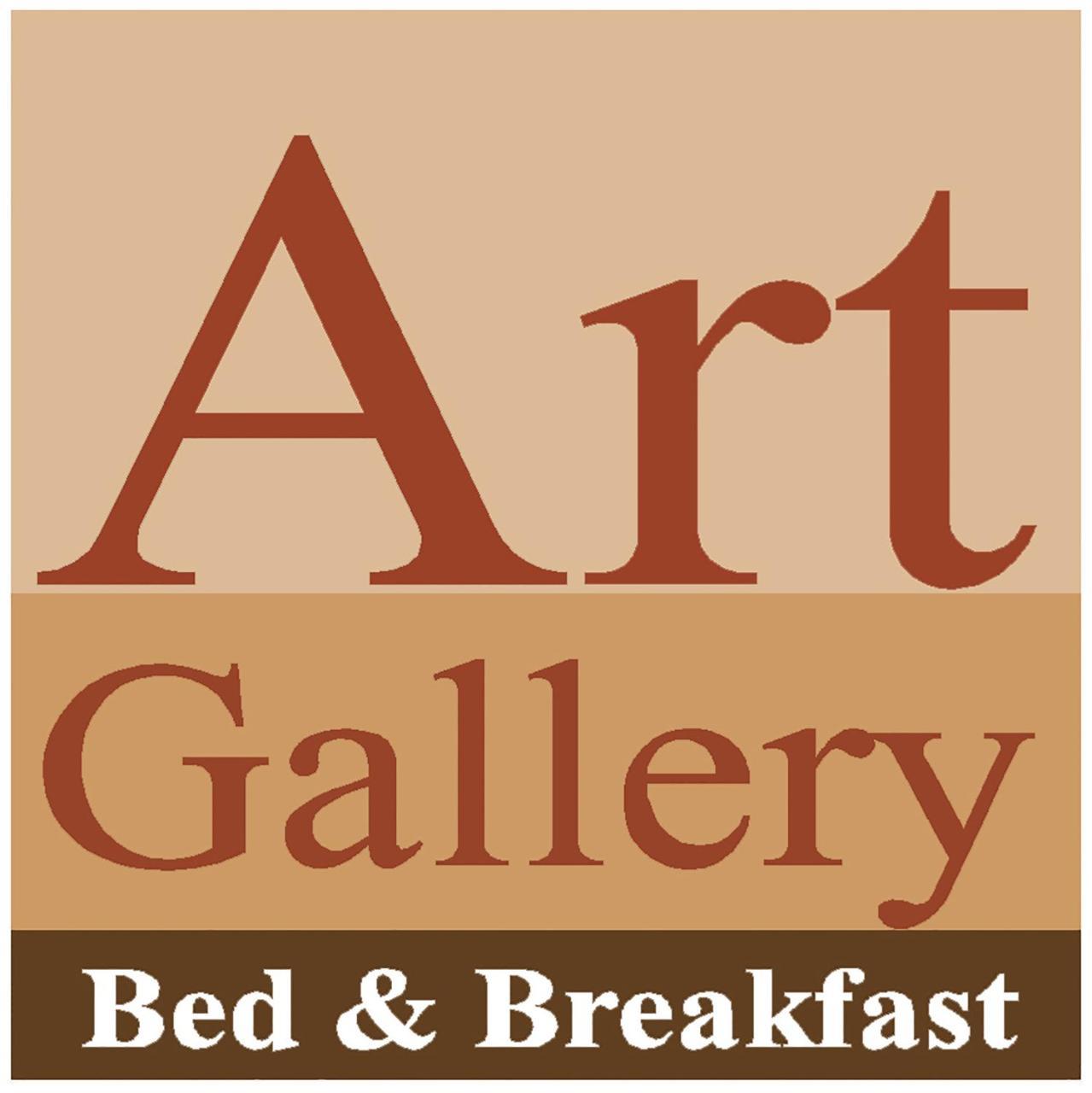 Art Gallery B&B Vorno Luaran gambar